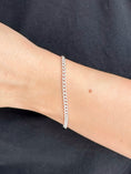 Load image into Gallery viewer, Timeless link armband
